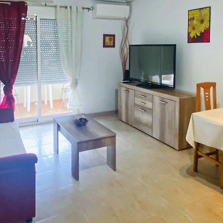 Cozy Apartment In Los Alcazares With Wifi Eksteriør bilde