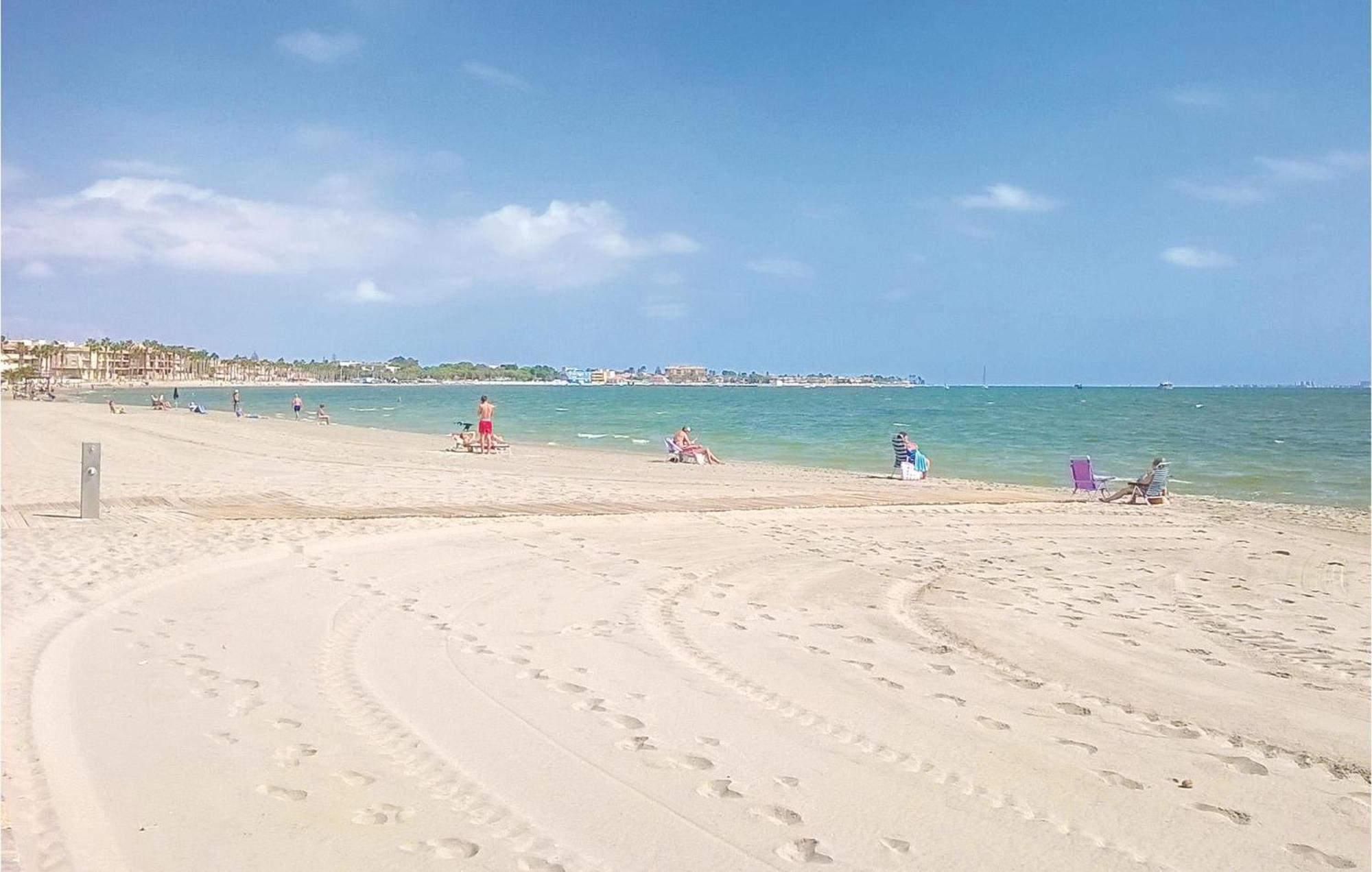 Cozy Apartment In Los Alcazares With Wifi Eksteriør bilde
