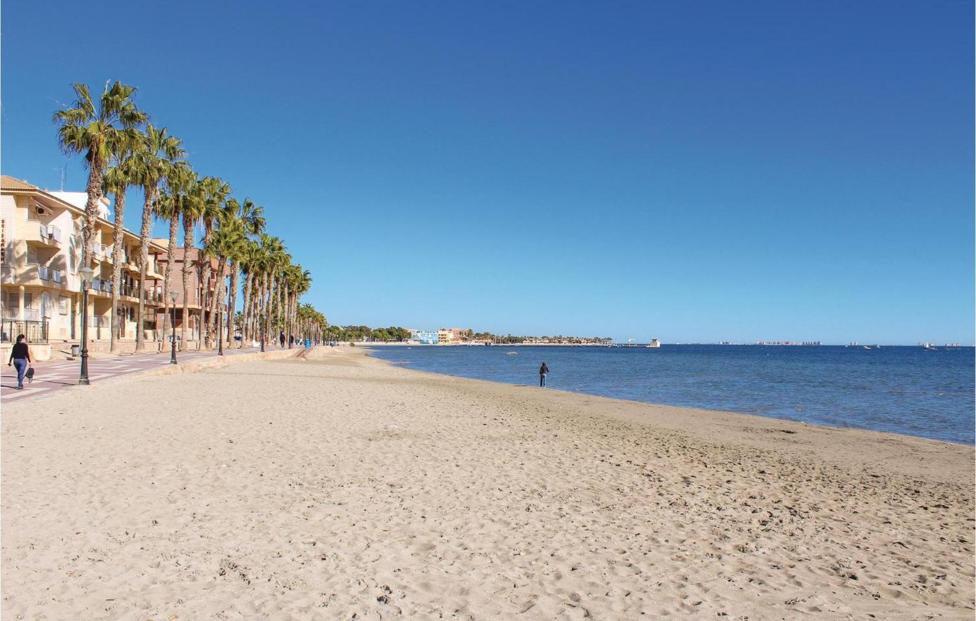 Cozy Apartment In Los Alcazares With Wifi Eksteriør bilde